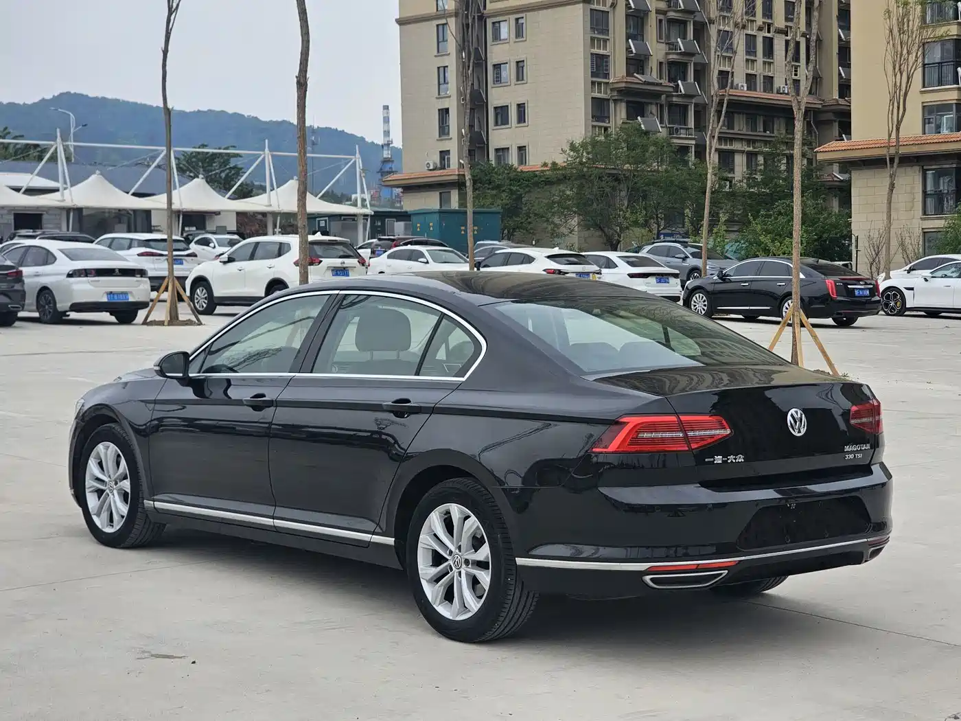 Volkswagen Magotan 2018 330TSI DSG Luxury фото 5
