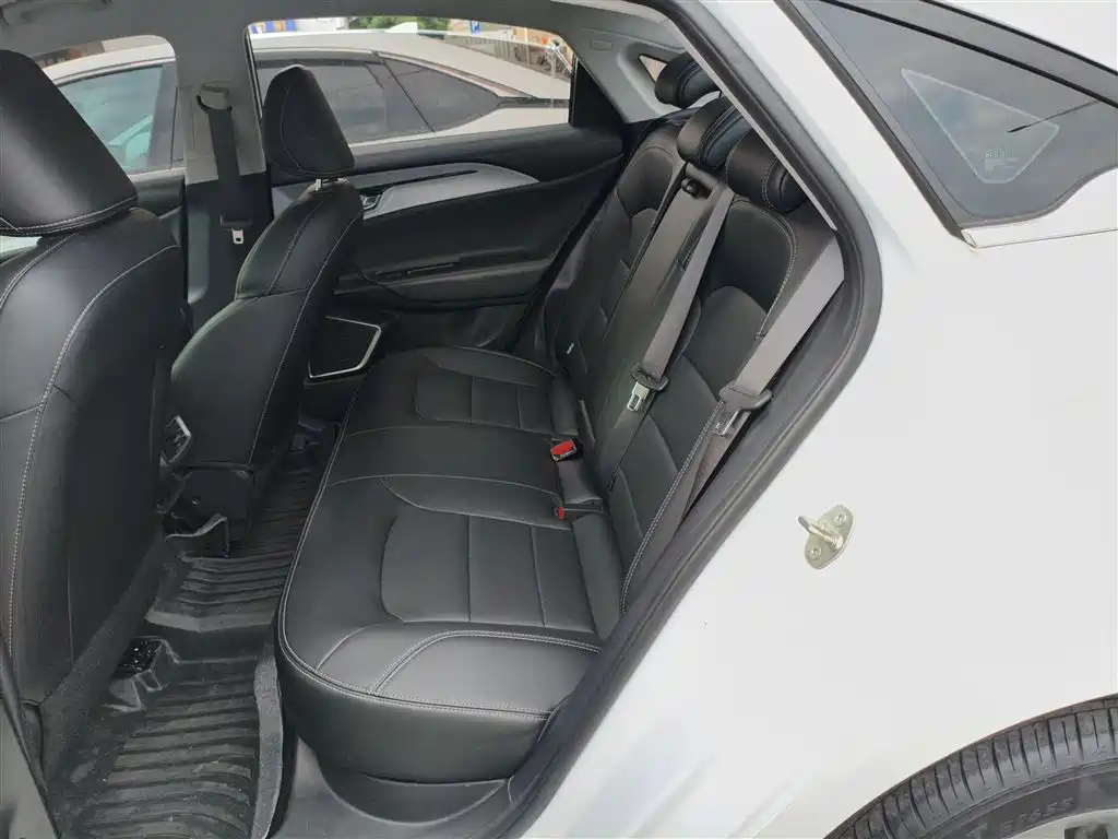 GEELY GEOMETRY A