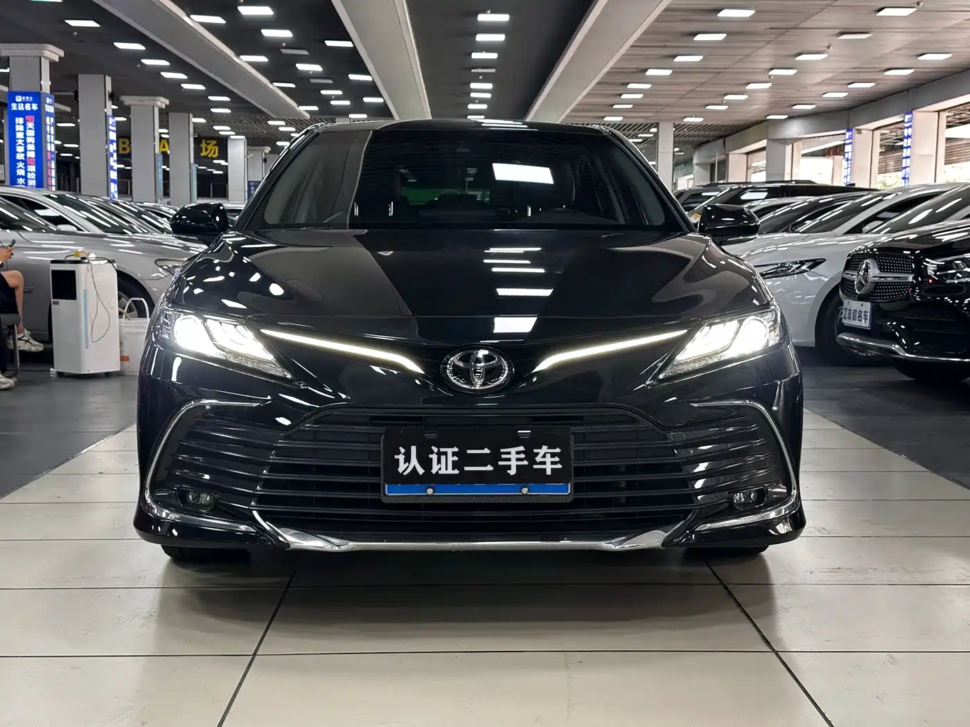 Toyota Camry 2024 2023 2.0G Luxury Edition