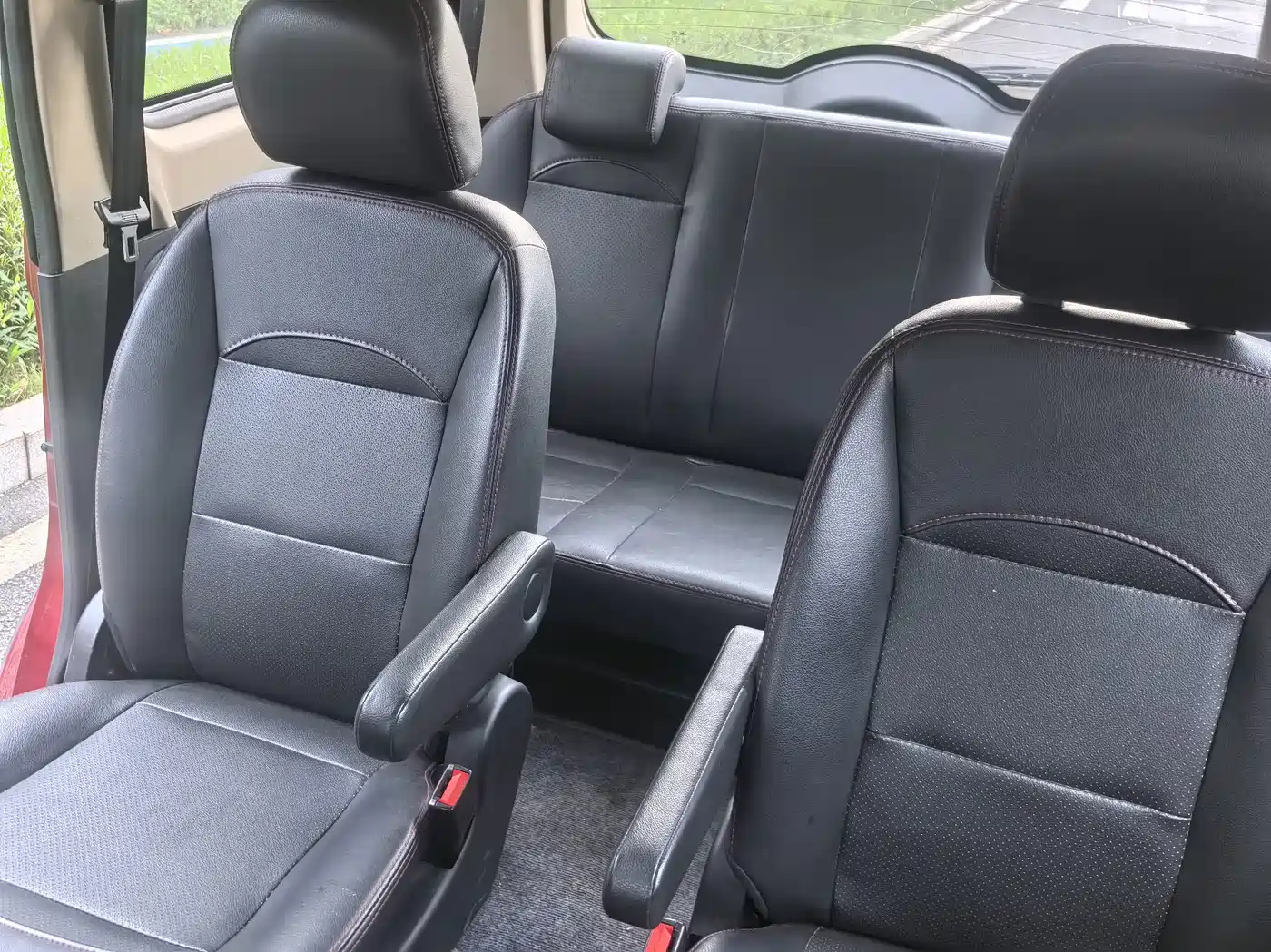 Dongfeng Fengguang Fengguang 360 2015 2015 Model 1.5L Manual Comfort 7-seater China IV
