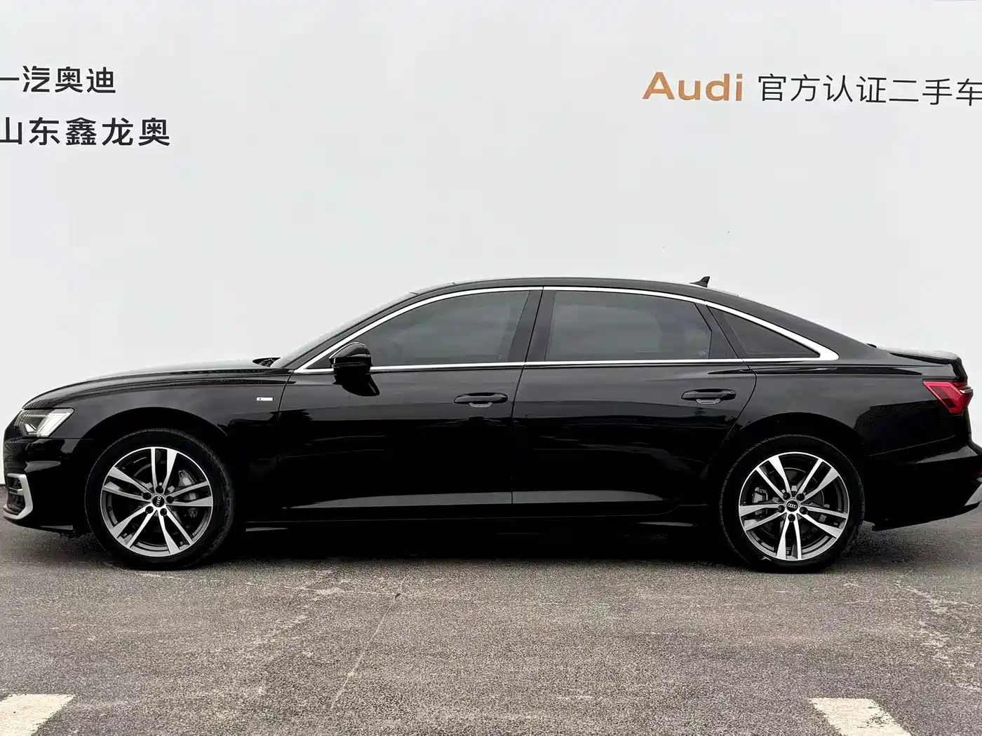 Audi A6L 2023 Facelift 40 TFSI Luxury Dynamic фото 3