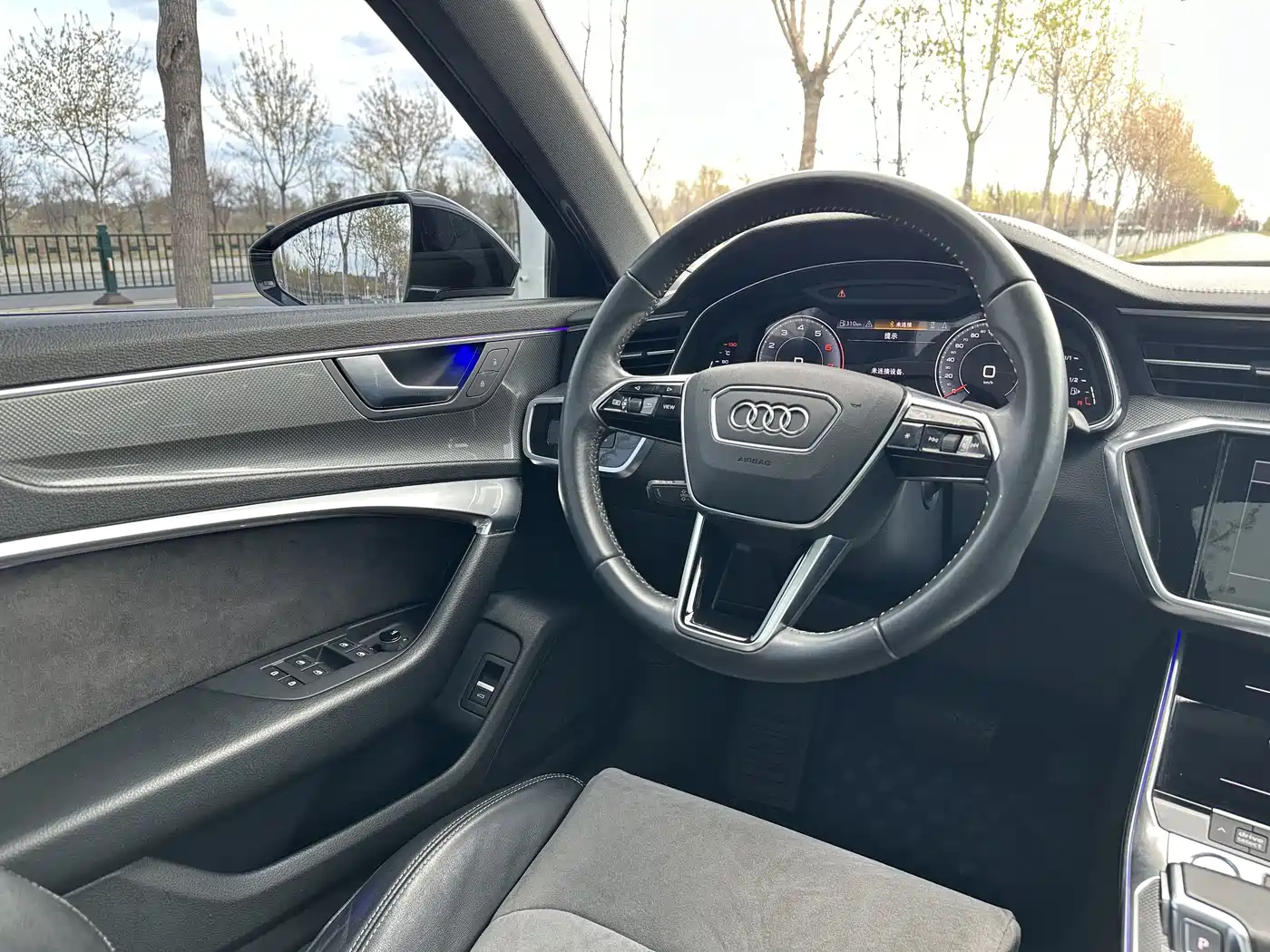 Audi A6L 2019 40 TFSI Luxury Dynamic фото 14