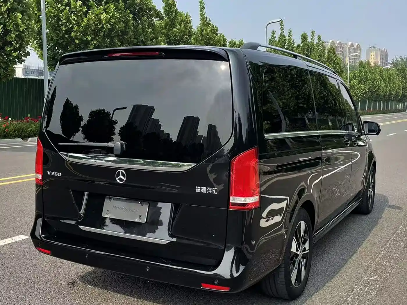 Mercedes-Benz V-Class 2022 V 260 Prestige Edition фото 15