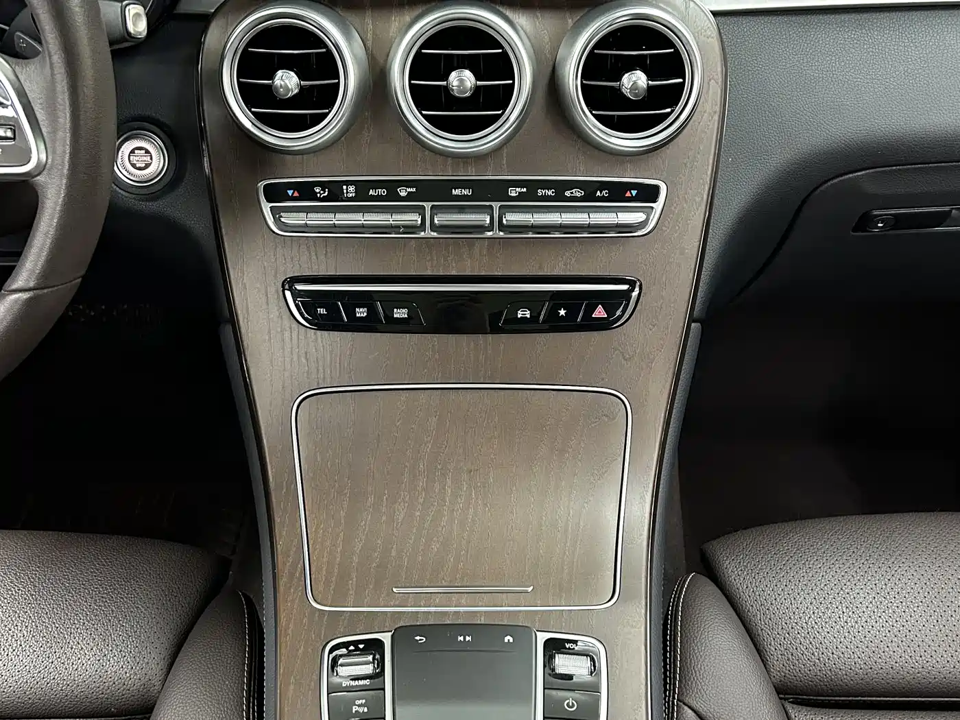 Mercedes-Benz GLC 2020 Facelift GLC 260 L 4MATIC Luxury фото 14