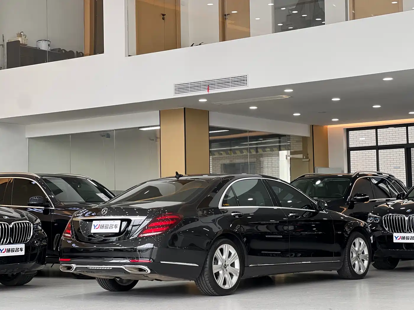 Mercedes-Benz S-Class 2019 S 350 L Premium Ultimate Edition фото 3