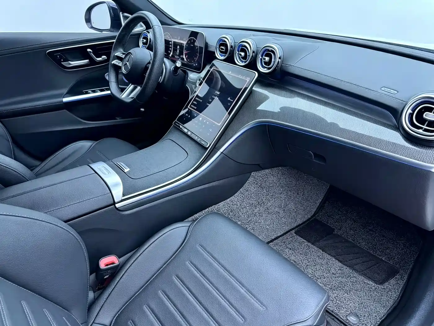 Mercedes-Benz C-Class 2023 C 260 L Night Edition Sport фото 5