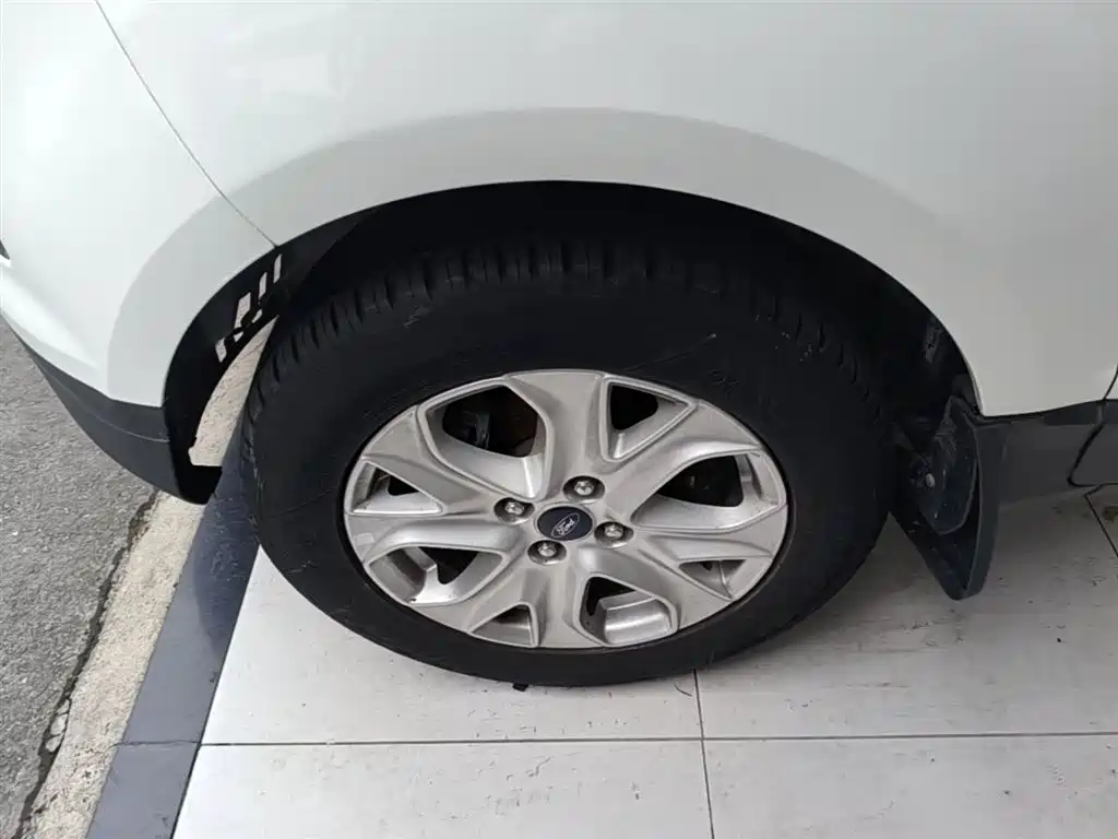 Ford EcoSport 2014 2013 1.5L Automatic Trend Style