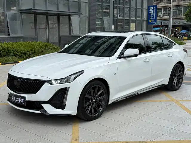 Cadillac CT5 28T, Платиновый Спорт