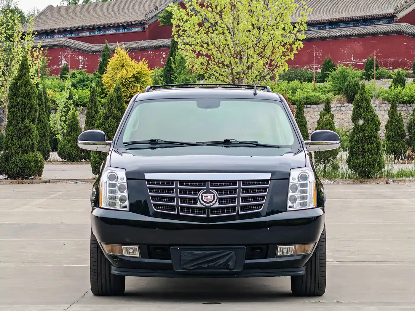 Cadillac Escalade 2010 6.0 Hybrid фото 2