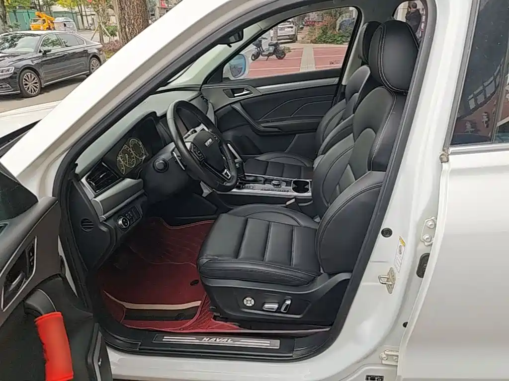 Photo 15 - Haval H7