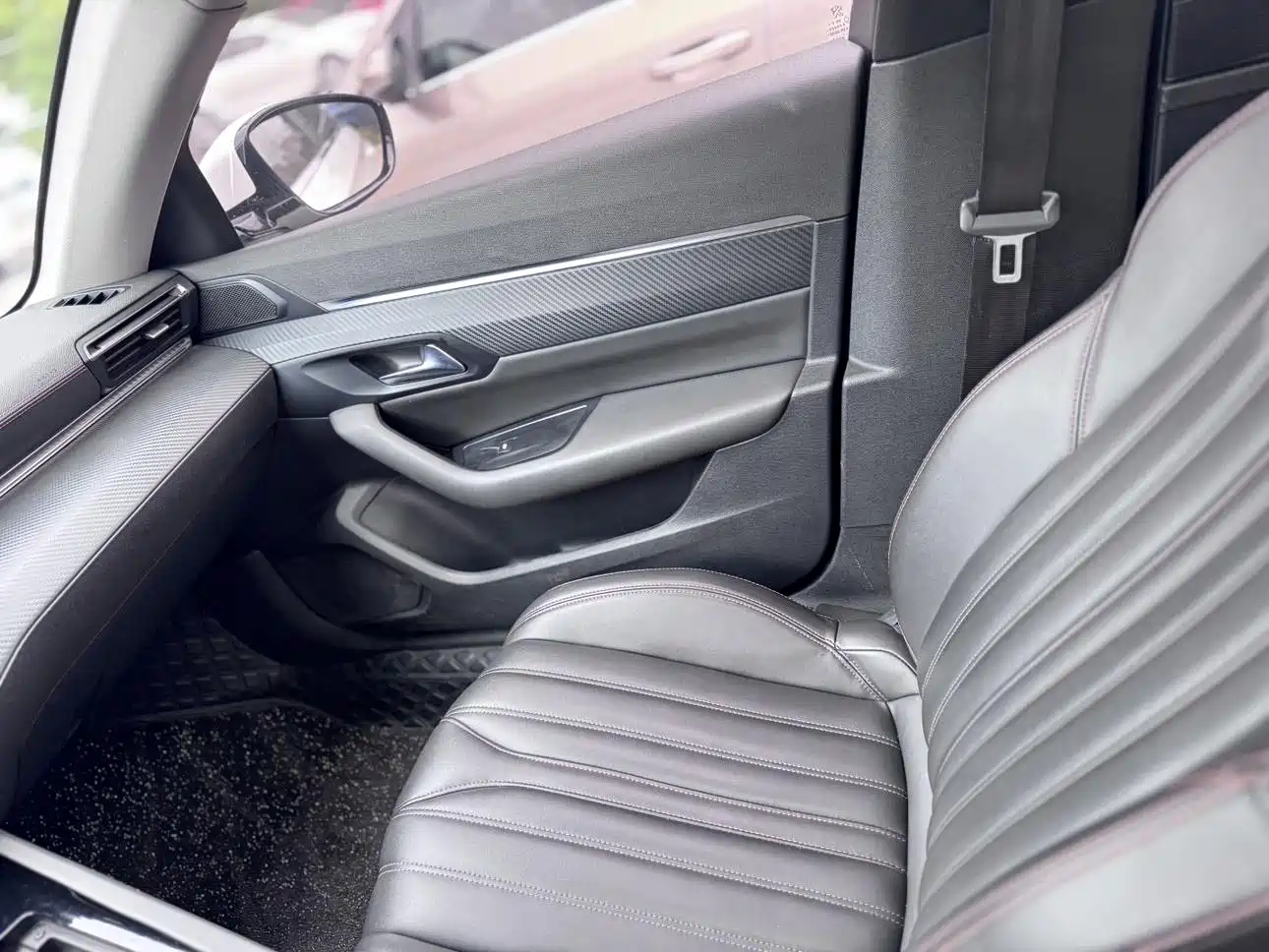 Фото 7 - Peugeot 508