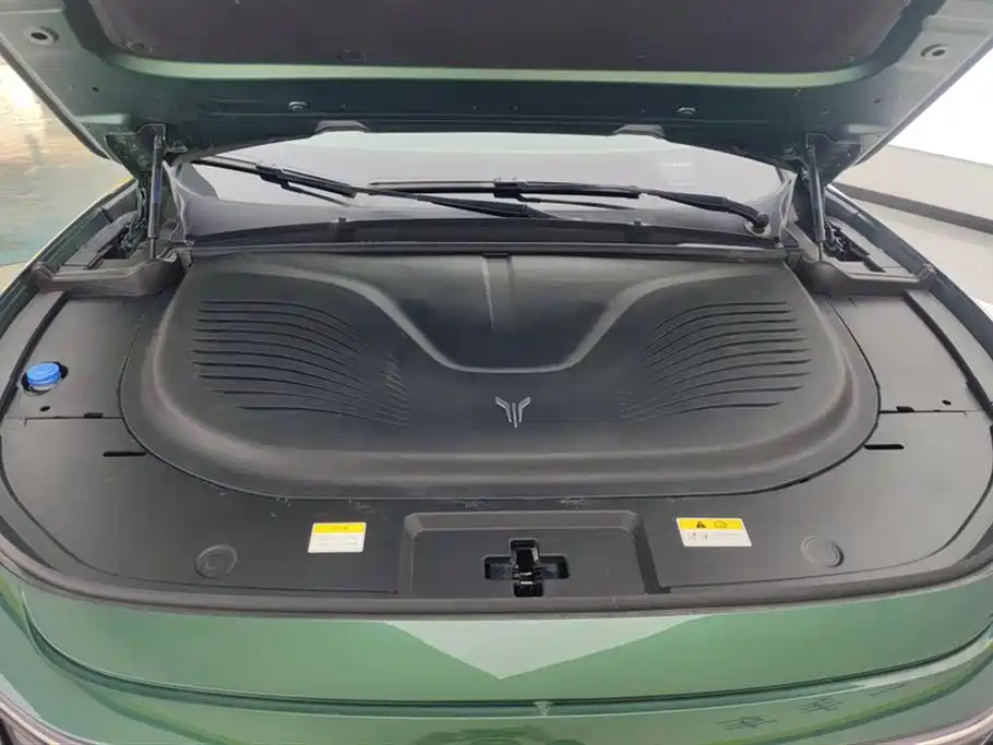 Voyah Auto VOYAH FREE 2024 Ultra Long Range Intelligent Driving Edition фото 10