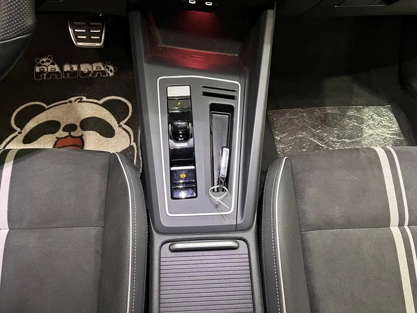 Volkswagen Golf 2021 280TSI DSG R-Line фото 14
