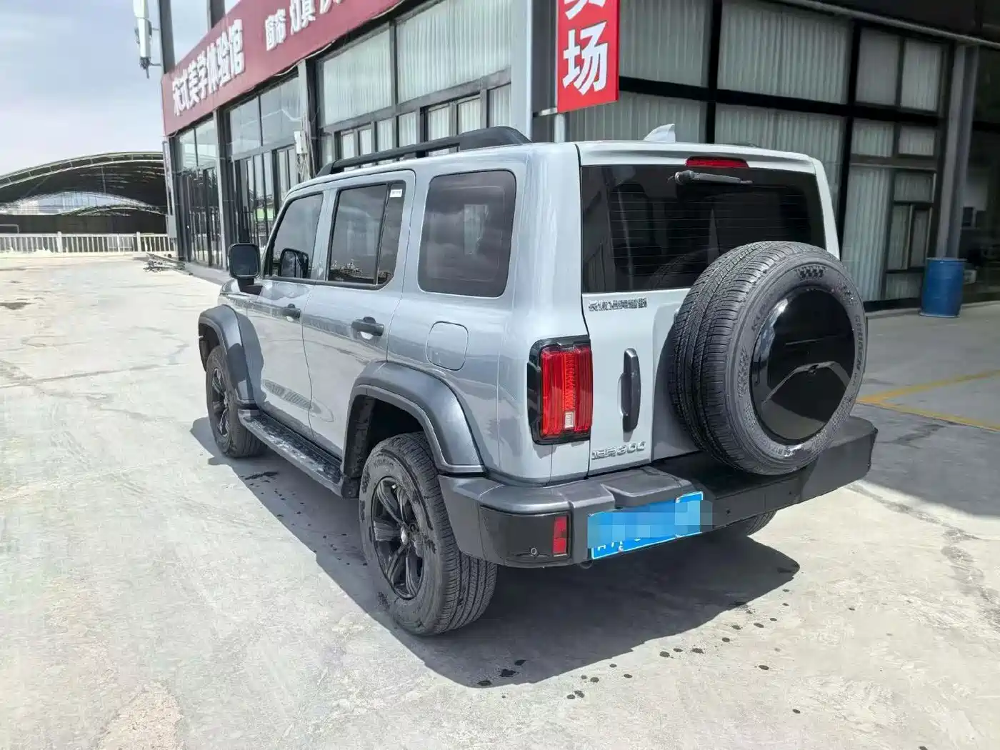 Tank 300 2023 Off-Road Edition 2.0T Challenger фото 4