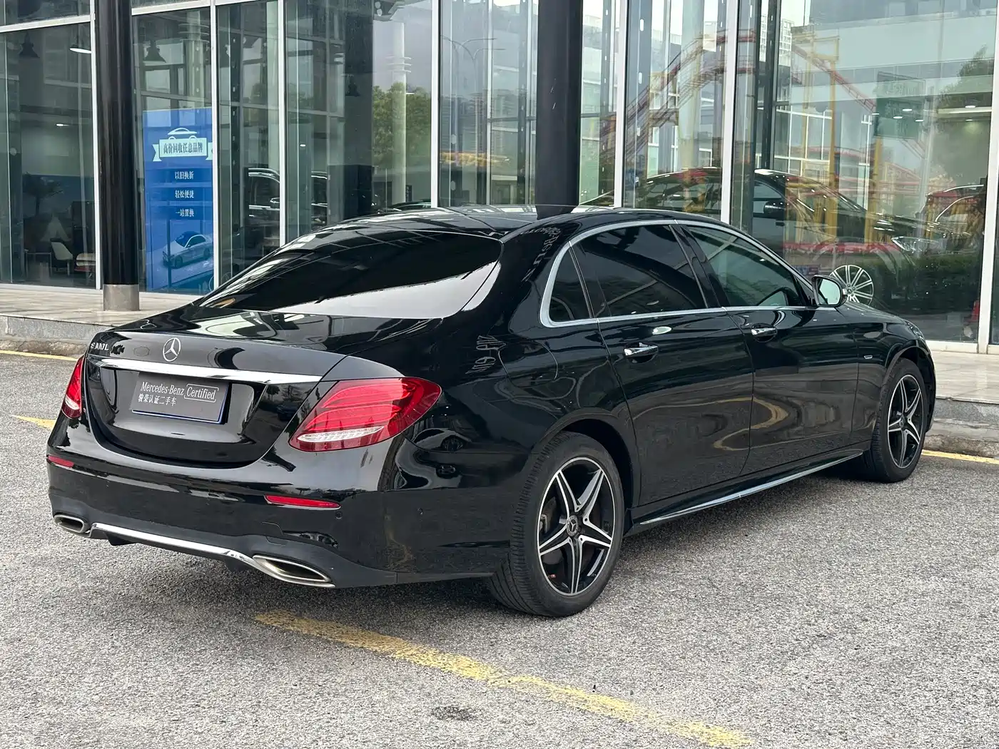 Mercedes-Benz E-Class 2020 Facelift E 300 L Sport Exclusive фото 9