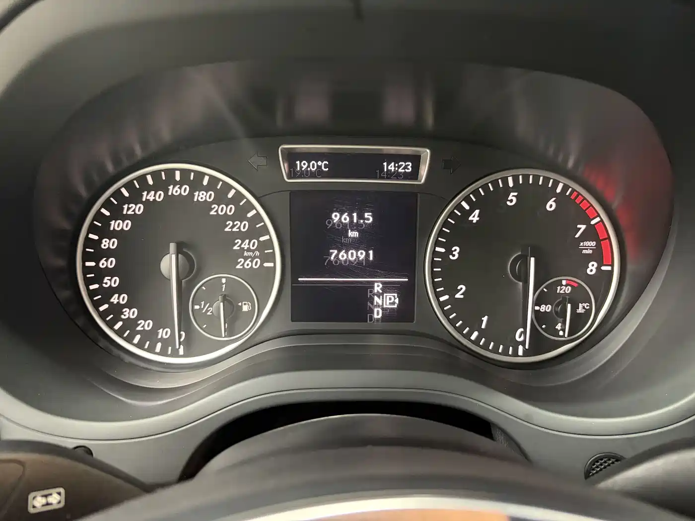 Mercedes-Benz B-Class 2012 B 180 фото 9