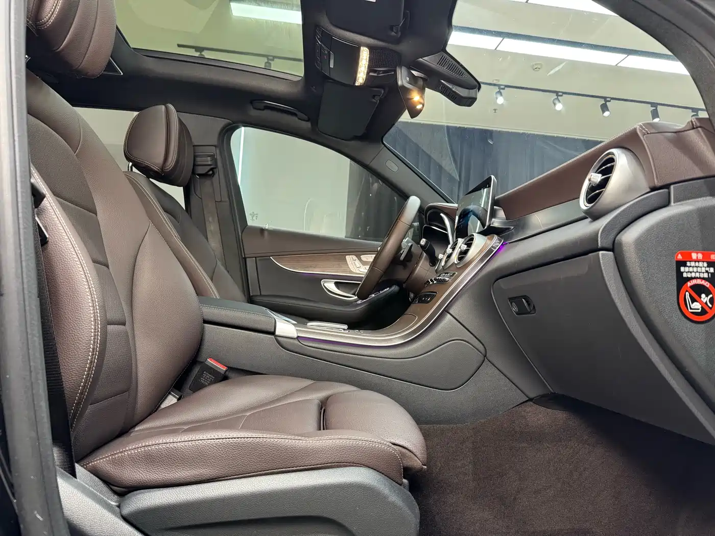 Mercedes-Benz GLC 2022 Model GLC 260 L 4MATIC Luxury Edition фото 35
