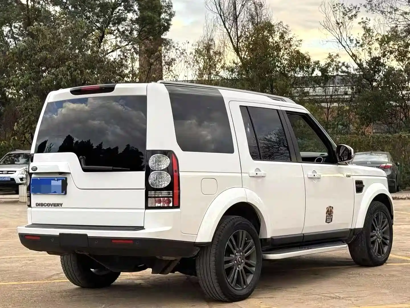 صورة 7 - Land Rover Discovery