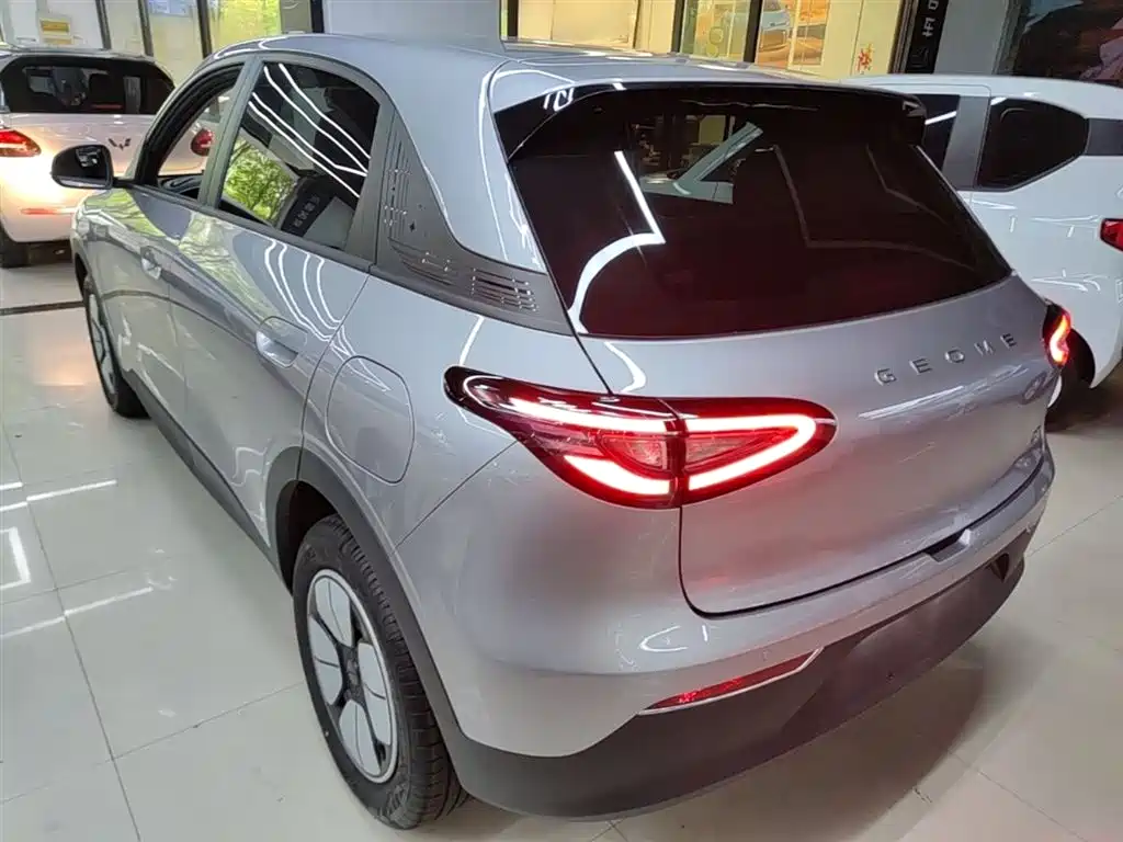 Geely Galaxy Starry Wish 2026 Edition 310km Youth Version фото 5