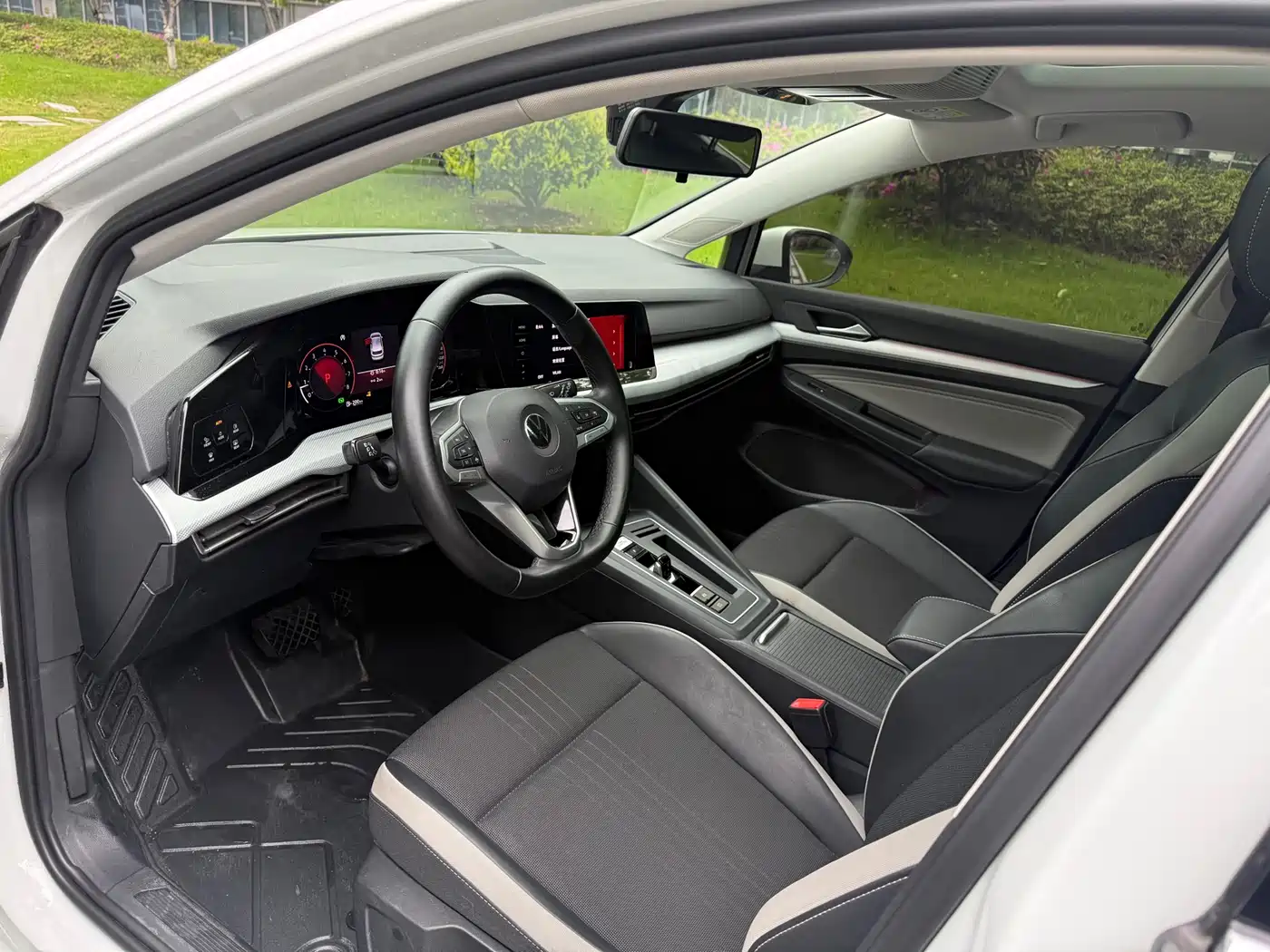 Volkswagen Golf 2021 280TSI DSG Pro Launch Edition фото 6