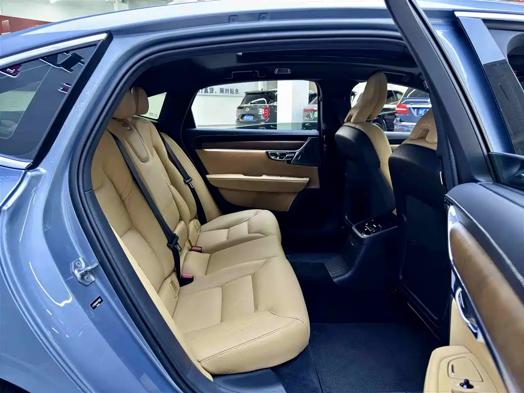 Volvo S90 Plug-in Hybrid 2019 2019 T8 E-AWD Hybrid Inscription Edition China VI