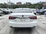 Фото 6 - Roewe i6