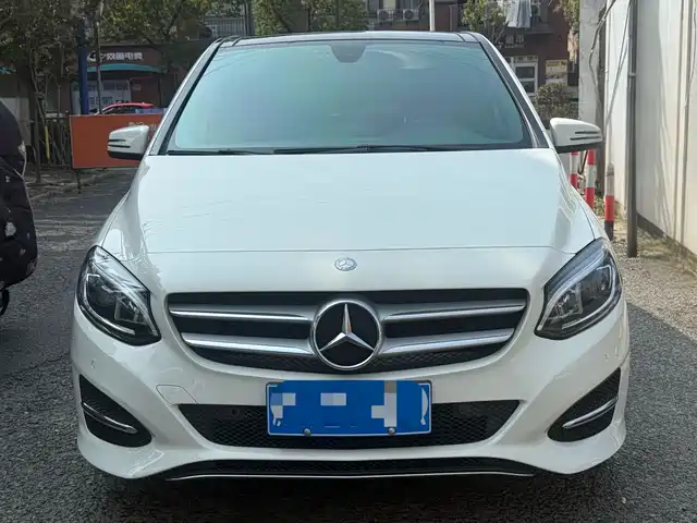 MERCEDES-BENZ B CLASS