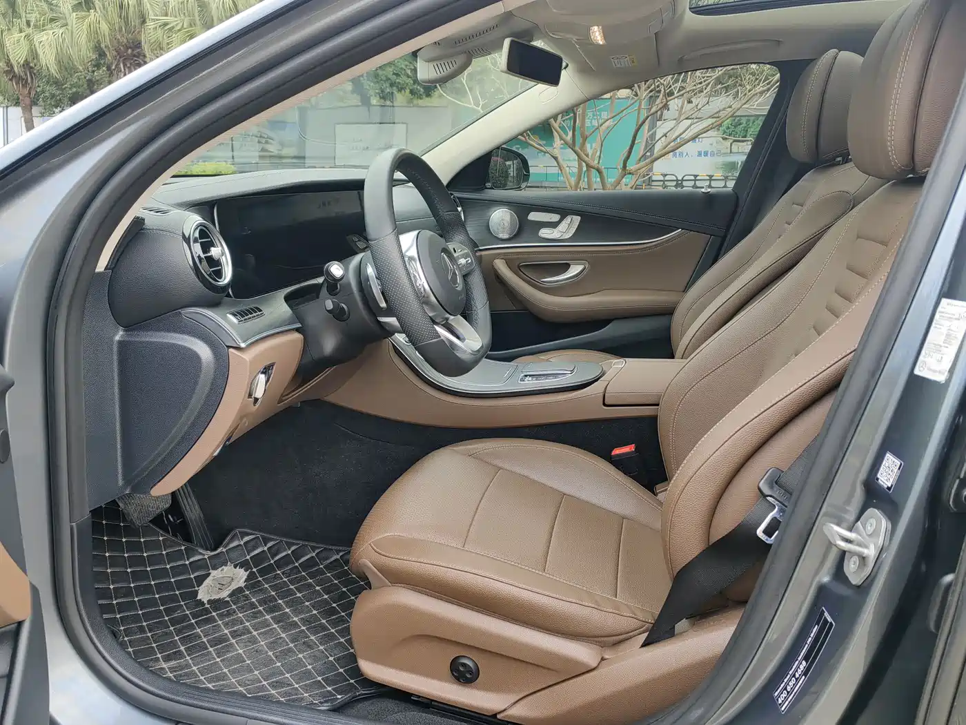 Mercedes-Benz E-Class 2020 Facelift E 300 L Sport Exclusive фото 5