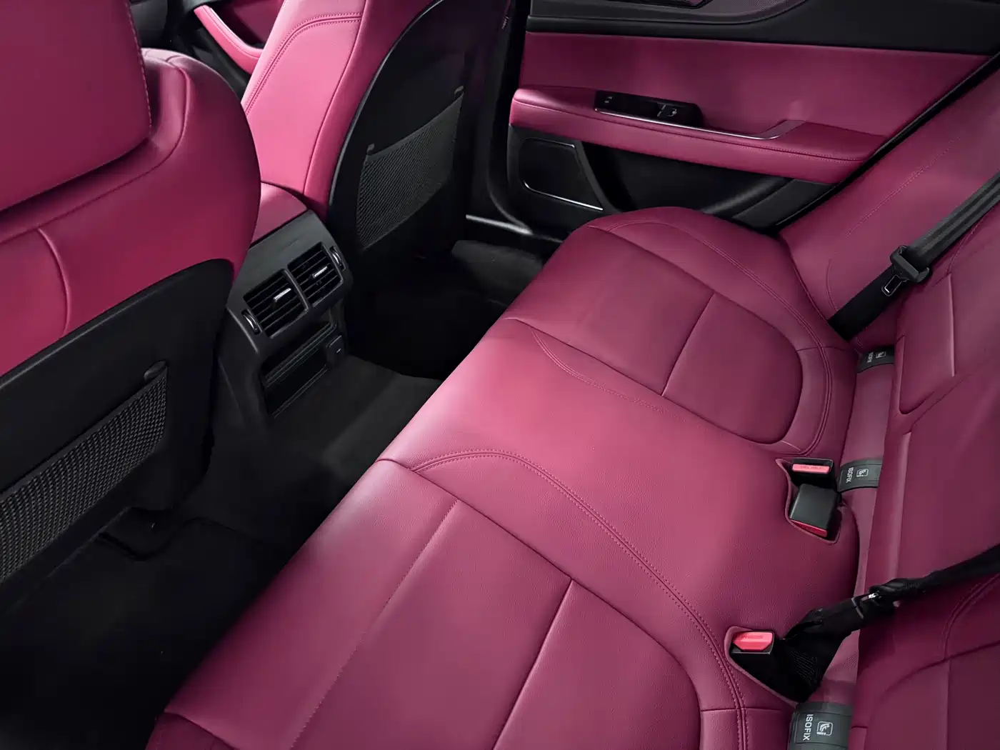 Jaguar XEL 2025 2.0T 250PS R-DYNAMIC 90th Anniversary Edition фото 5