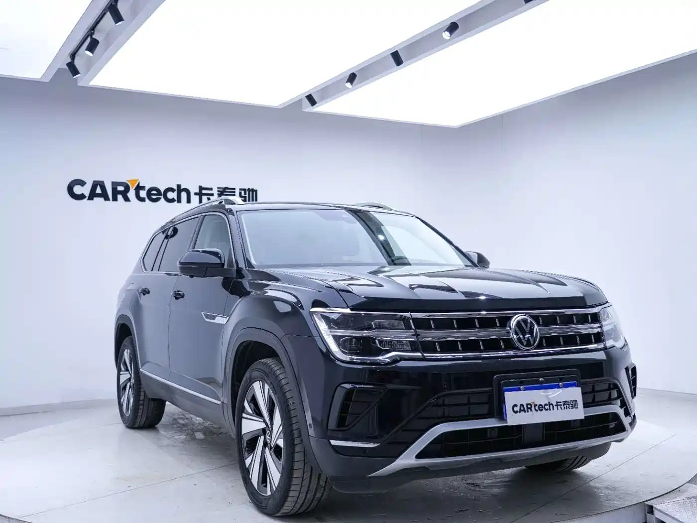 Volkswagen Teramont 2022 380TSI 4MOTION Premium Luxury фото 5