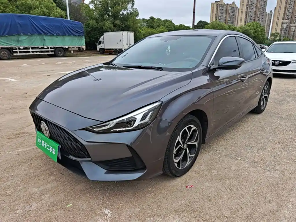 MG 5 2023 180DVVT CVT Luxury Edition