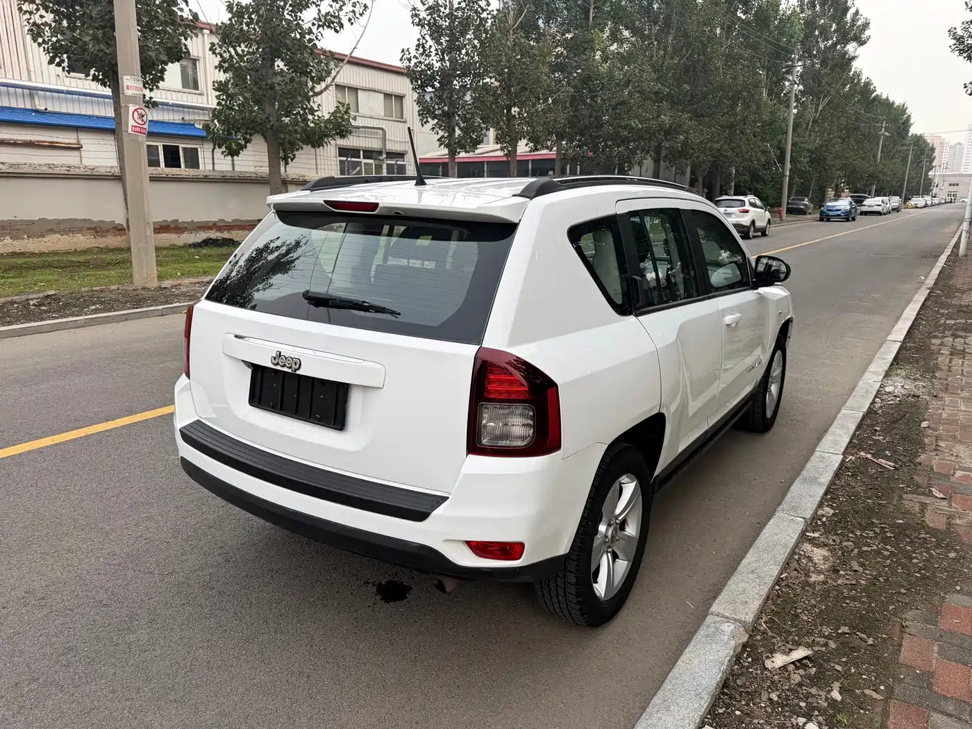 Jeep Compass (Import) 2013 2013 2.0L FWD Sport