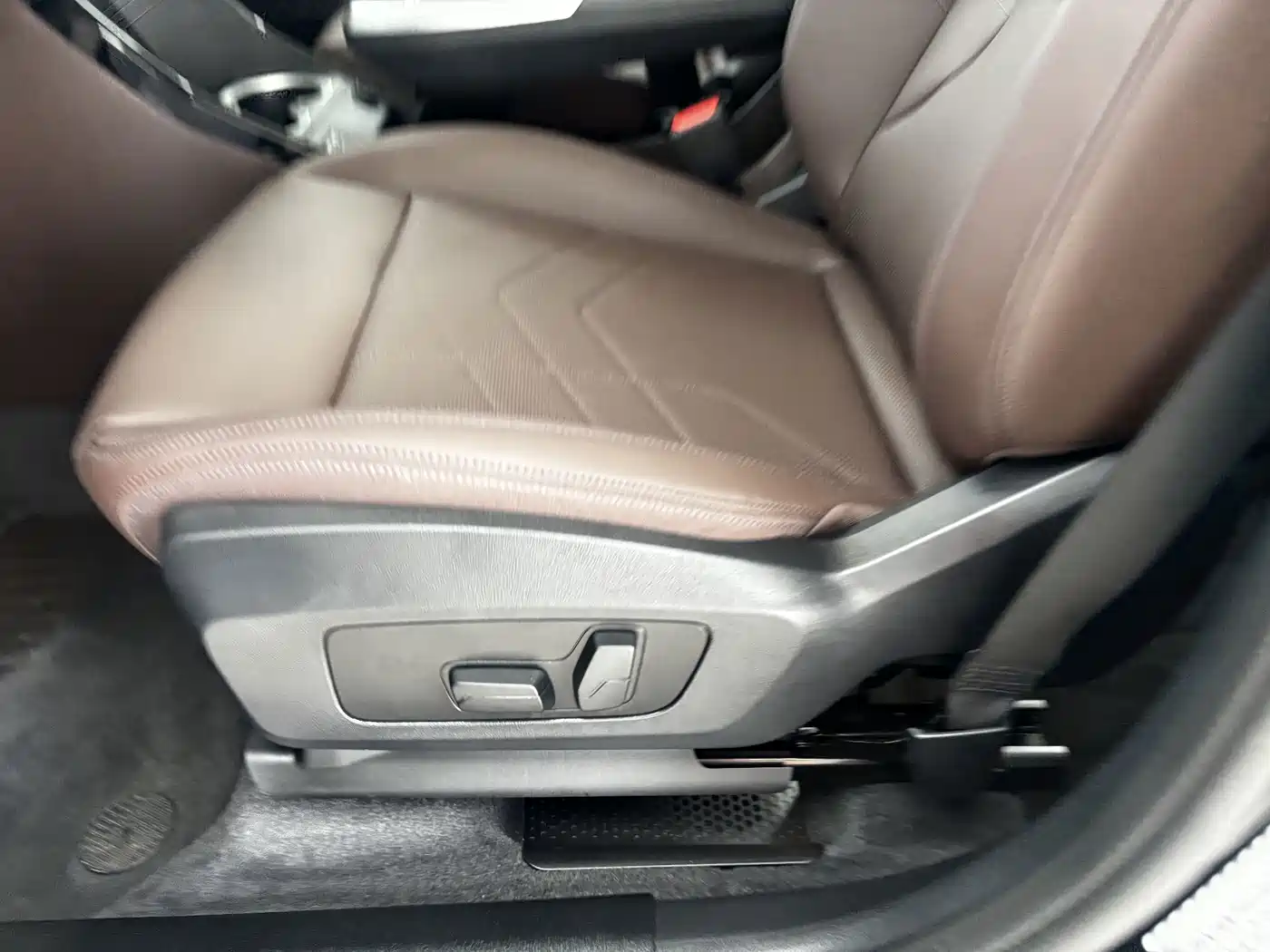 BMW X1 2026 2025 xDrive25Li X Design Package