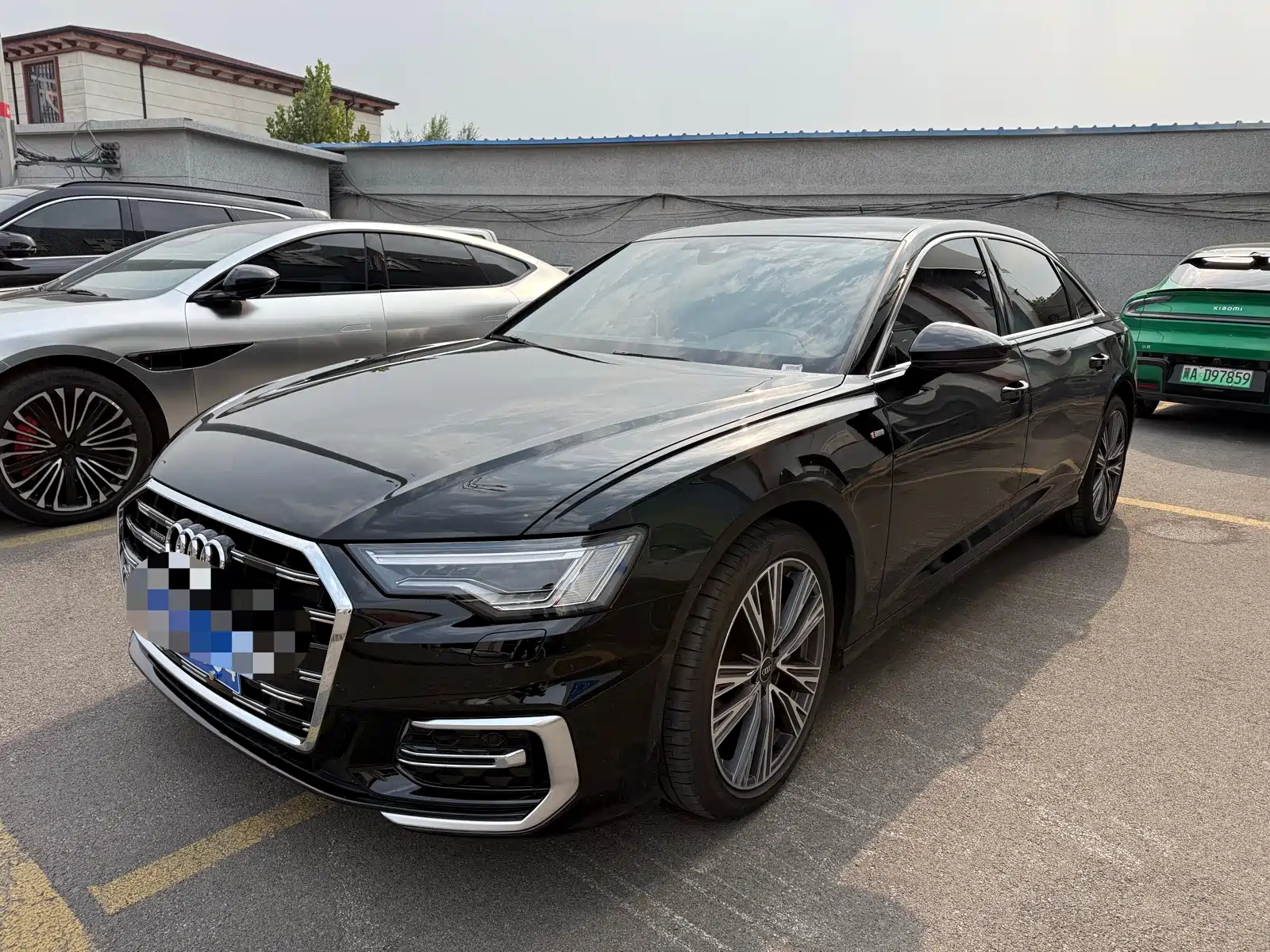 Photo 1 - Audi A6L