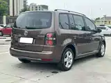صورة 9 - Volkswagen Touran