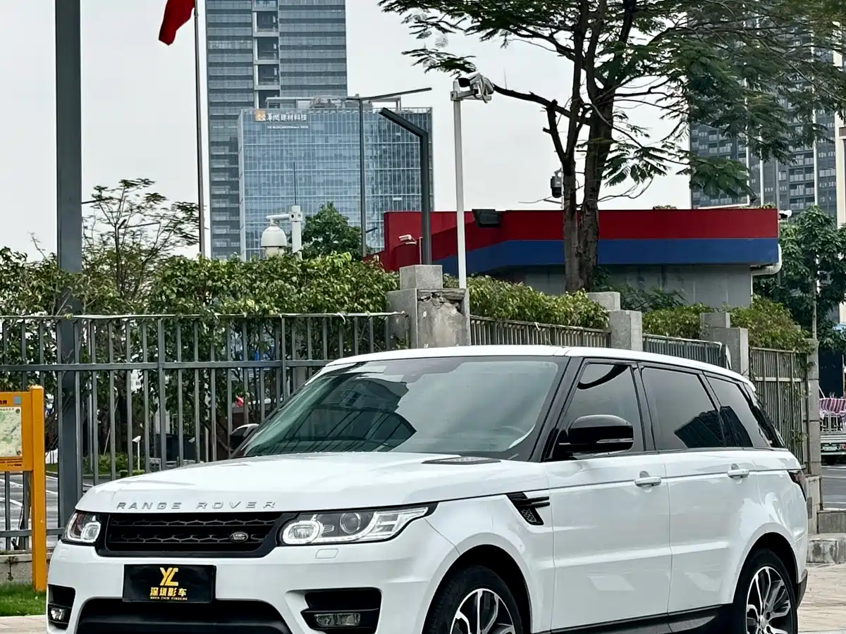 Land Rover Range Rover Sport 2014 3.0 SC V6 HSE DYNAMIC