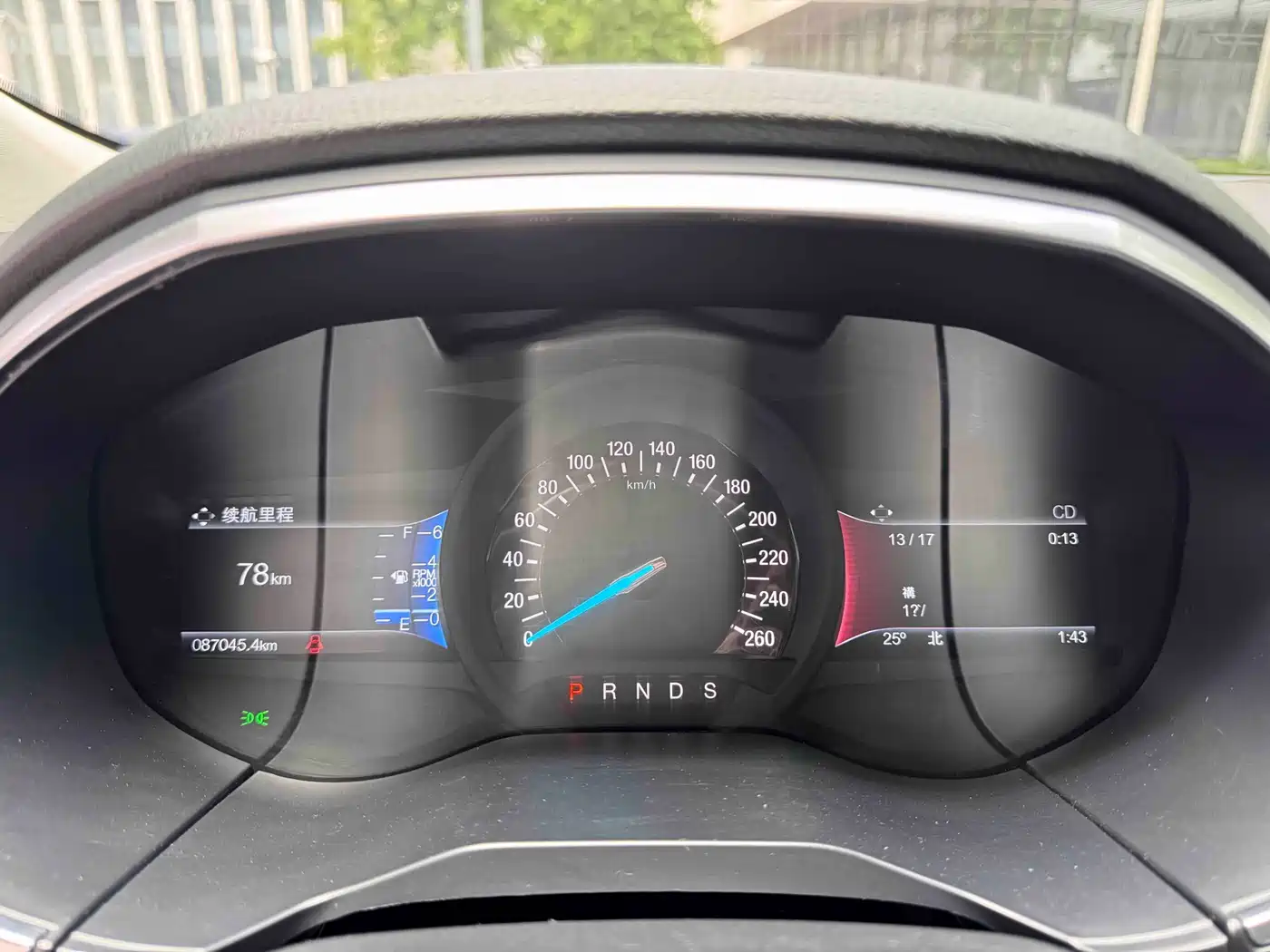 Фото 7 - Ford Edge