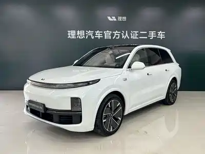 Li Auto L8