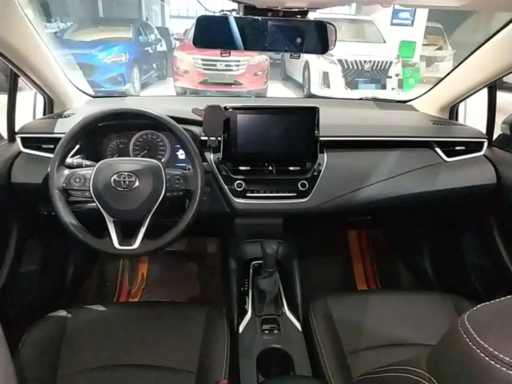 Toyota Corolla 2021 TNGA 1.5L CVT Elite Edition фото 10