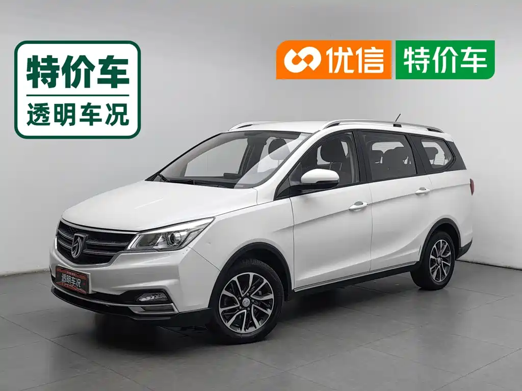 Baojun 730 2021 2021 1.5L Manual Fashion 7-Seater