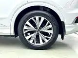 Photo 5 - Audi Q4 e-tron
