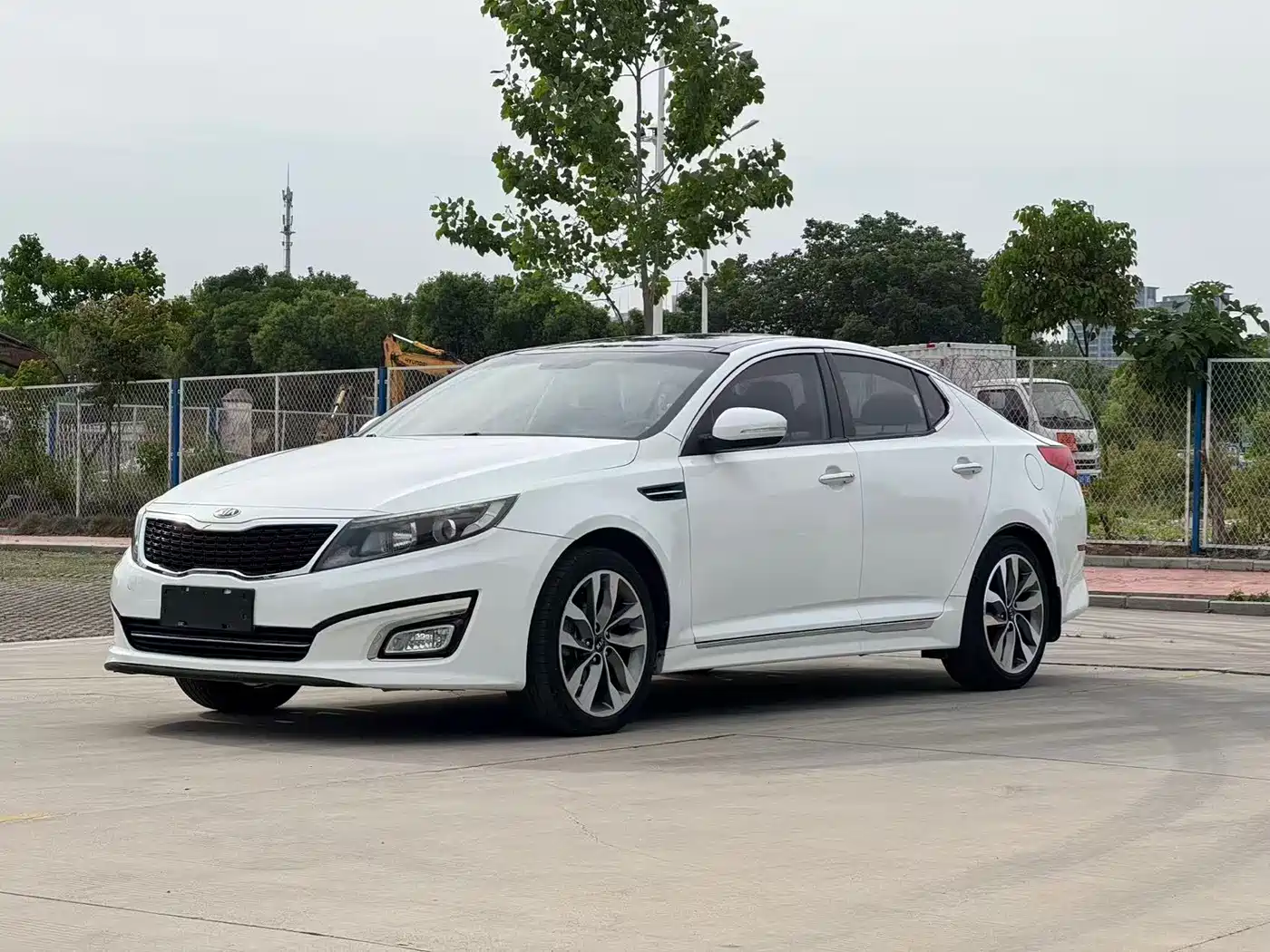 Kia K5 2014 2.0L Automatic LUXURY