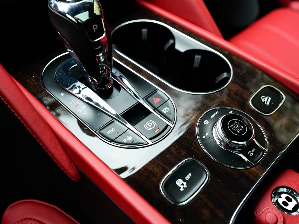BENTLEY TIM YUE