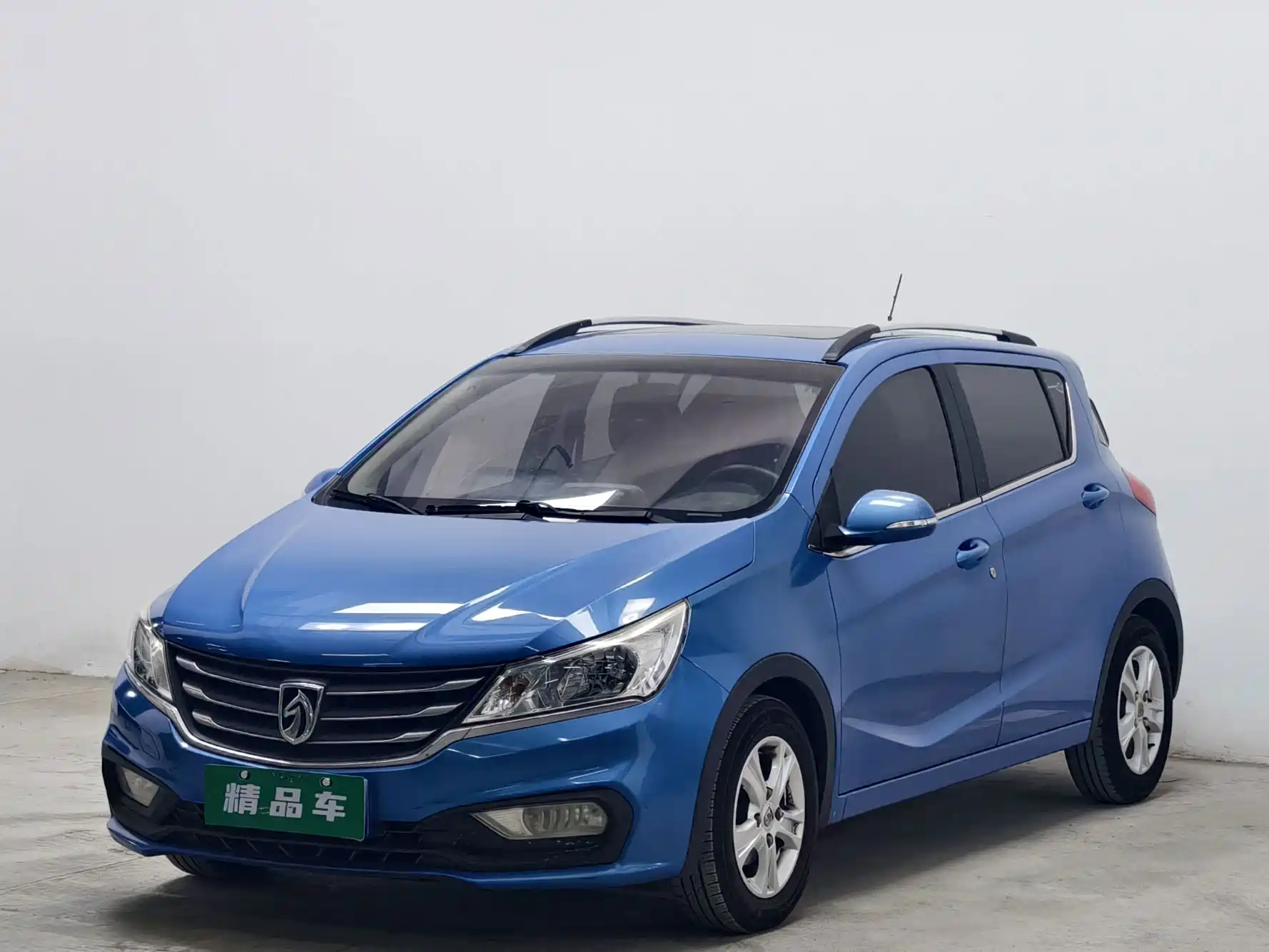 Фото 1 - Baojun 310