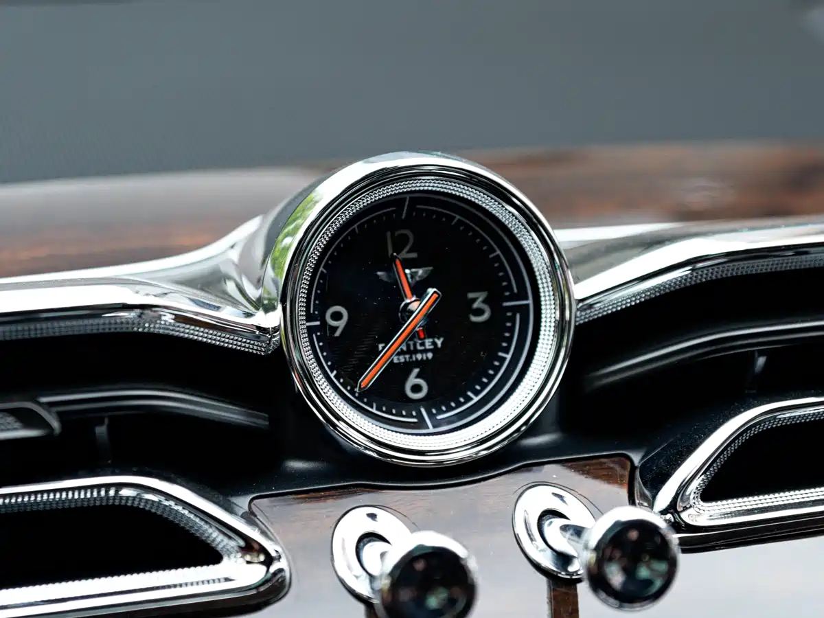 BENTLEY TIM YUE