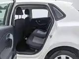 صورة 15 - Volkswagen Polo