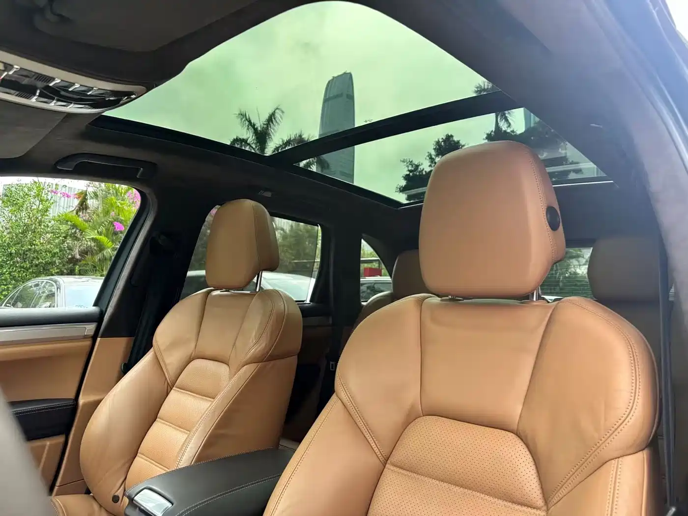 Porsche Cayenne 2011 Cayenne Turbo 4.8T фото 23