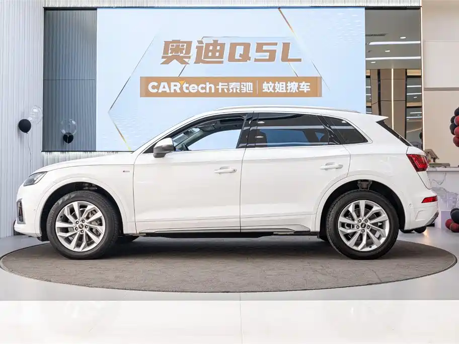 Audi Q5L 2022 40T Luxury Dynamic фото 11