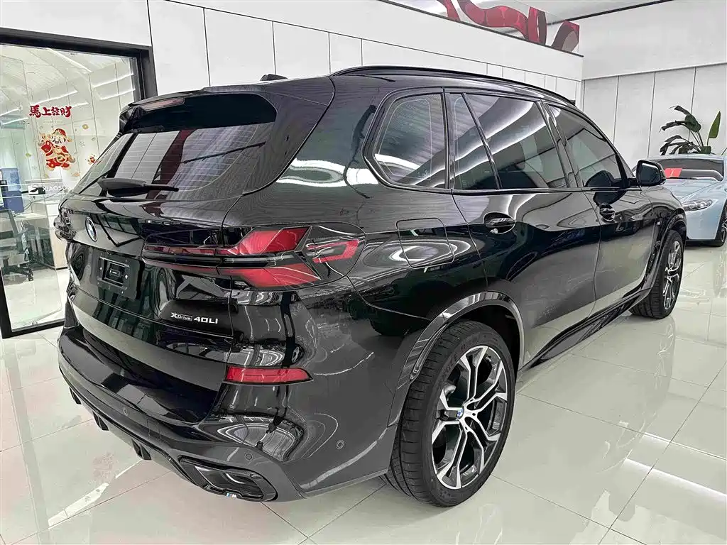 BMW X5 2026 2026 xDrive 40Li M Sport Night Edition Package