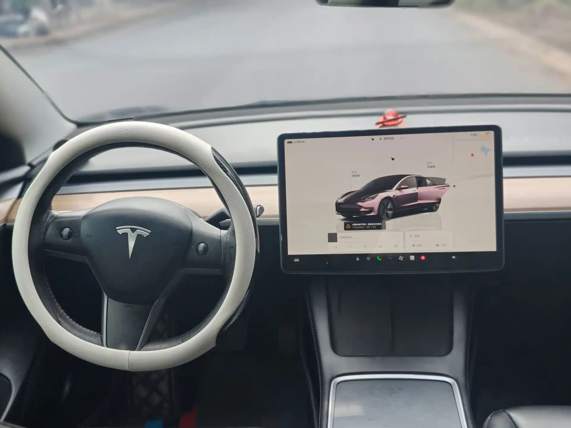 Фото 5 - Tesla Model 3